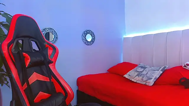 ivy scorpio online show from October 1, 2025, 2:23 pm