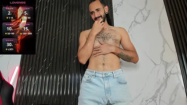 Snapshot of Tatis__ chatting on September 15, 2025, 8:31 pm Tatis   online show from September 15, 2025, 8:31 pm