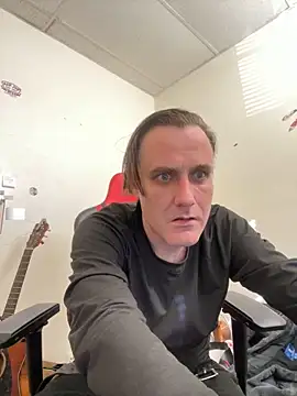 Snapshot of NicPolaris chatting on April 12, 2026, 1:16 pm NicPolaris online show from April 12, 2026, 1:16 pm