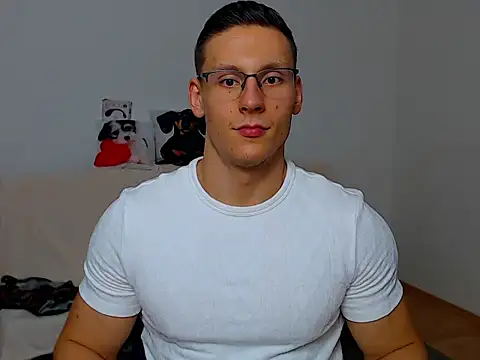 Snapshot of ZeinMiracles chatting on September 18, 2025, 9:06 pm ZeinMiracles online show from September 18, 2025, 9:06 pm