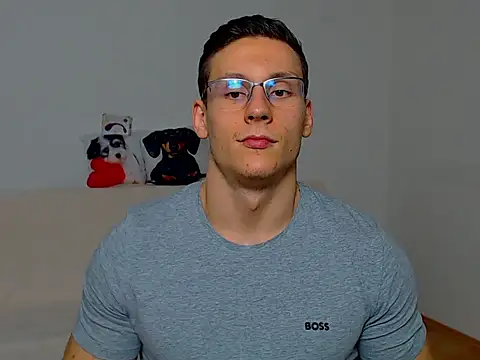 Snapshot of ZeinMiracles chatting on October 7, 2025, 7:00 pm ZeinMiracles online show from October 7, 2025, 7:00 pm