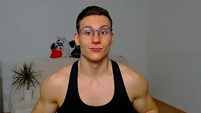 ZeinMiracles online show from November 7, 2025, 11:05 pm