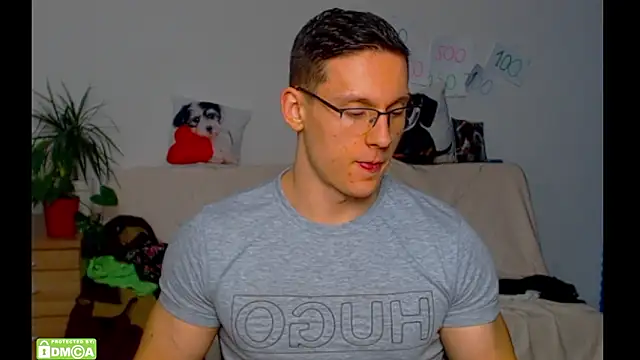 ZeinMiracles online show from February 19, 2026, 9:00 pm