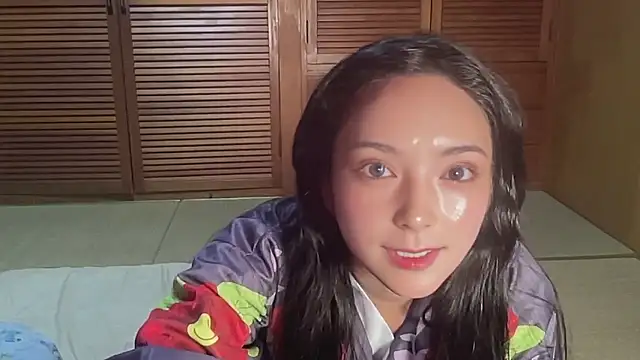 Snapshot of ena8888 chatting on October 9, 2025, 1:36 am ena8888 online show from October 9, 2025, 1:36 am