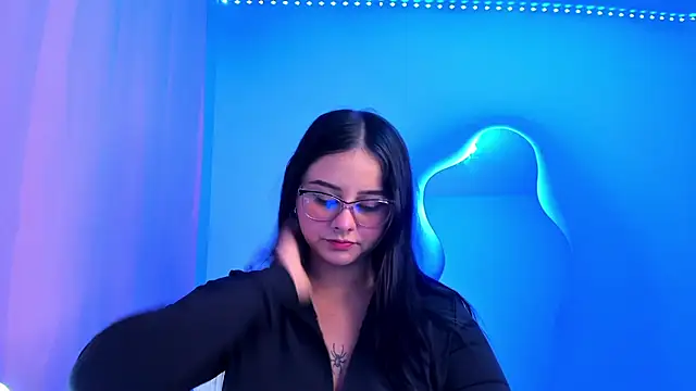 val ferrer online show from October 7, 2025, 11:13 pm