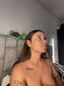 AnnyLopezzz  online show from July 9, 2026, 6:39 am