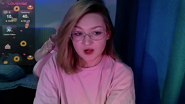 cute1stranger online show from October 26, 2025, 6:30 am