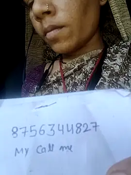 Snapshot of Idhika_Handoo chatting on September 23, 2025, 4:59 am Idhika Handoo online show from September 23, 2025, 4:59 am