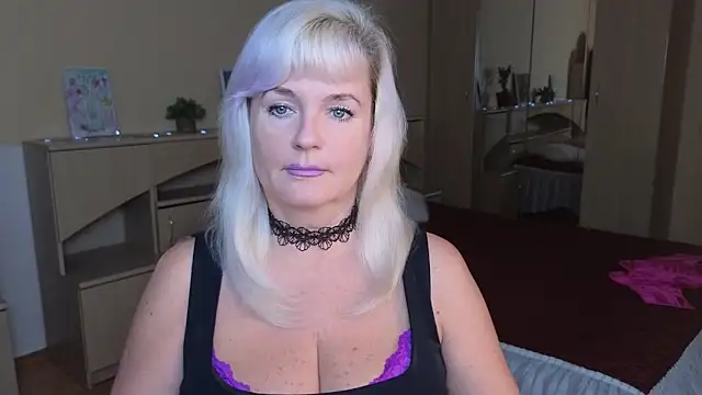 Vina Vision online show from November 2, 2025, 12:18 pm