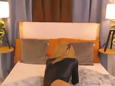 Snapshot of CelestinaMarquez0427 chatting on September 12, 2025, 5:51 am CelestinaMarquez0427 online show from September 12, 2025, 5:51 am