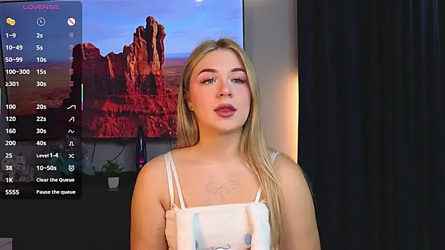 AliaBuerstatte online show from October 6, 2025, 7:22 pm