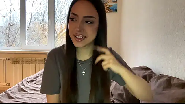 Leaf Unto online show from November 7, 2025, 12:05 pm