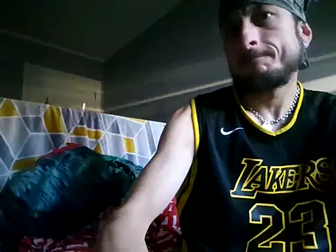 MODEST11 MMiILOO AMARO online show from October 22, 2025, 8:36 am