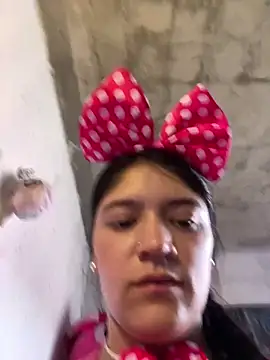 Snapshot of Xiomi_sexx chatting on November 1, 2025, 4:20 pm Xiomi sexx online show from November 1, 2025, 4:20 pm