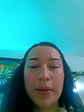 Sol Sunny online show from May 5, 2026, 9:23 pm