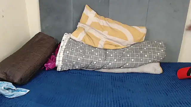 Snapshot of Tyllorsavage chatting on October 11, 2025, 5:00 pm Tyllorsavage online show from October 11, 2025, 5:00 pm