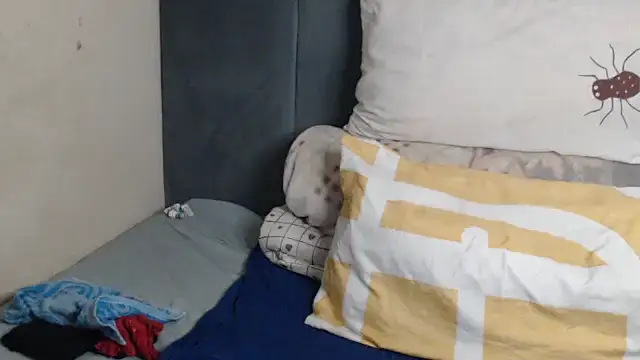 Snapshot of Tyllorsavage chatting on October 25, 2025, 1:35 am Tyllorsavage online show from October 25, 2025, 1:35 am