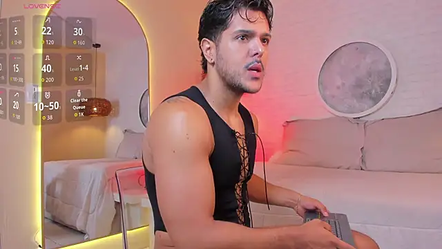 Snapshot of thiago_mercer chatting on October 16, 2025, 10:05 am thiago mercer online show from October 16, 2025, 10:05 am