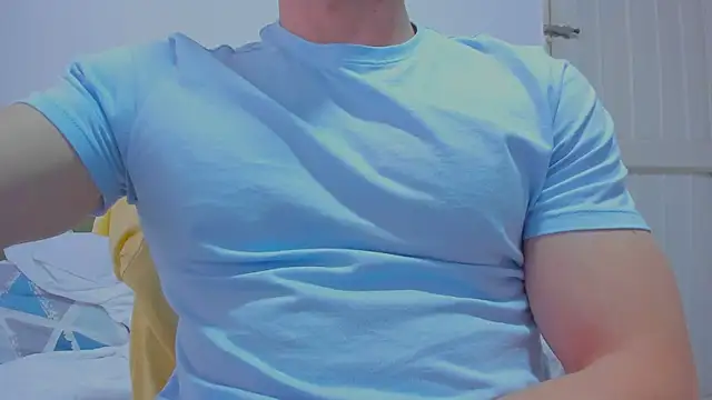 Snapshot of Rocky_Muscle chatting on July 28, 2026, 7:50 pm Rocky Muscle online show from July 28, 2026, 7:50 pm