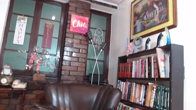 emma ayala online show from September 16, 2025, 7:15 pm