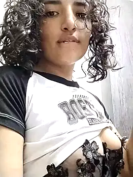 Snapshot of luna_love_xoxo chatting on September 21, 2025, 11:50 pm luna love xoxo online show from September 21, 2025, 11:50 pm