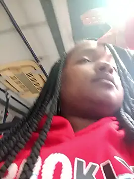 isabella brown1 online show from January 8, 2026, 3:14 pm