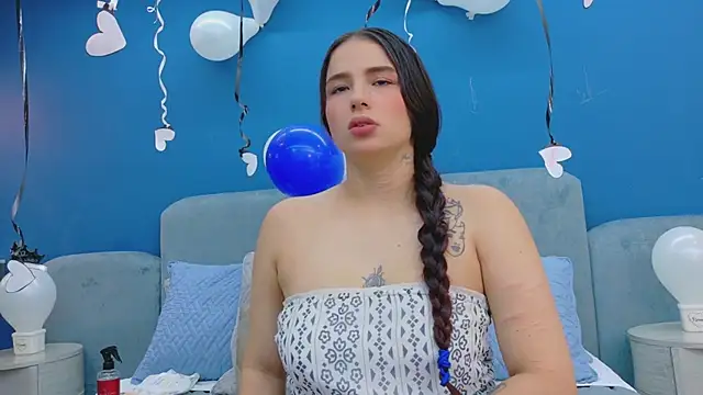 Snapshot of Ashley_Evans22 chatting on October 11, 2025, 4:27 pm Ashley Evans22 online show from October 11, 2025, 4:27 pm