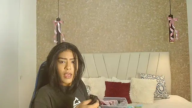 Snapshot of babilett chatting on October 18, 2025, 11:44 am babilett online show from October 18, 2025, 11:44 am