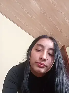 Dulce antonella online show from September 13, 2025, 9:47 pm