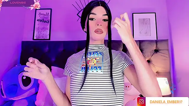 Amira Ember online show from July 24, 2026, 8:51 pm