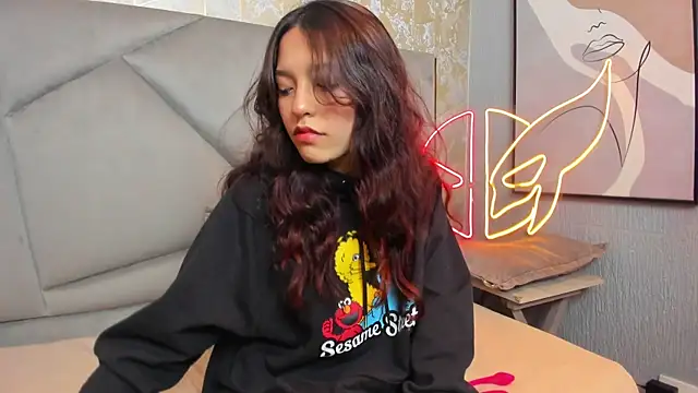 Snapshot of Elliecute chatting on October 1, 2025, 2:23 pm Elliecute online show from October 1, 2025, 2:23 pm