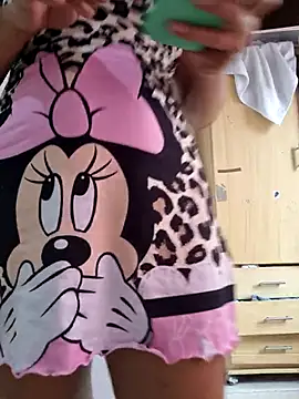 maleja23 online show from February 7, 2026, 12:42 pm