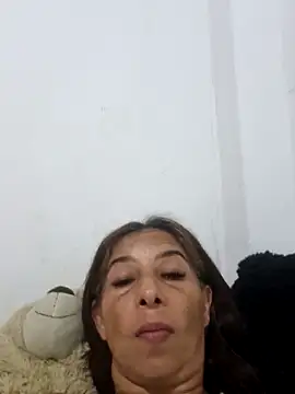 maleja23 online show from February 8, 2026, 1:53 am