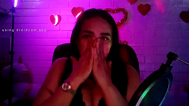 Snapshot of MiiaVelasquez chatting on February 12, 2026, 4:29 am MiiaVelasquez online show from February 12, 2026, 4:29 am