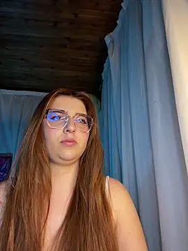 CoraVibes online show from February 17, 2026, 12:12 pm