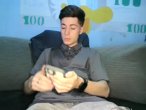 Newbrian20 online show from October 7, 2025, 11:46 pm