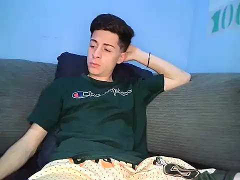 Newbrian20 online show from October 9, 2025, 9:24 pm