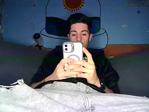 Newbrian20 online show from October 18, 2025, 9:59 pm