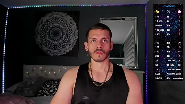 TianZilac online show from November 1, 2025, 9:28 pm