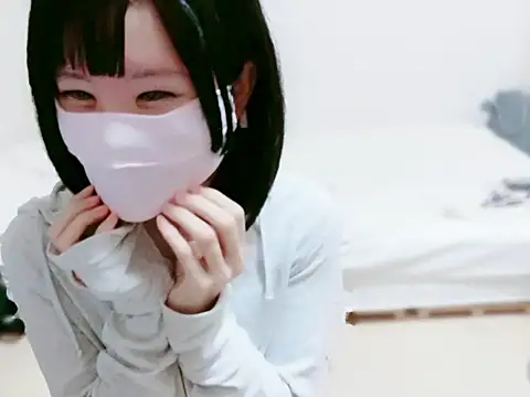 maika chan online show from September 13, 2025, 1:00 pm