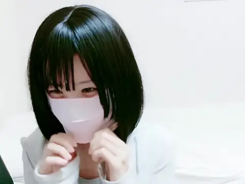 maika chan online show from October 21, 2025, 7:42 am