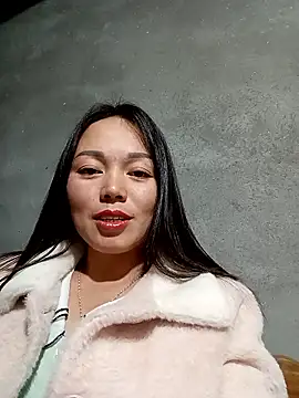 Sophia-pusy online show from December 18, 2025, 1:17 pm