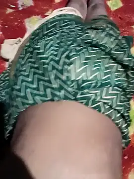 Snapshot of Radha8080 chatting on September 29, 2025, 8:57 pm Radha8080 online show from September 29, 2025, 8:57 pm