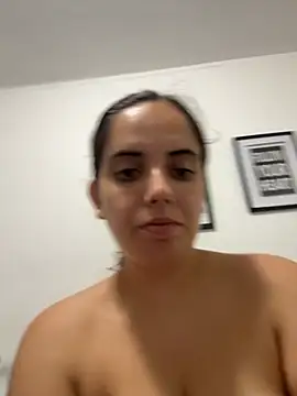 Snapshot of baddiexoxoxo23 chatting on September 22, 2025, 4:09 pm baddiexoxoxo23 online show from September 22, 2025, 4:09 pm