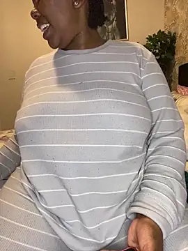 fatpussydallx online show from June 10, 2026, 6:51 pm