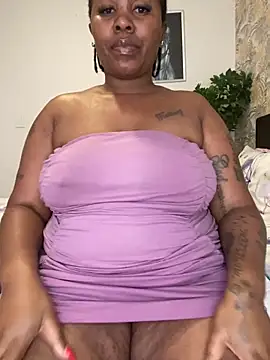 fatpussydallx online show from June 18, 2026, 6:24 am
