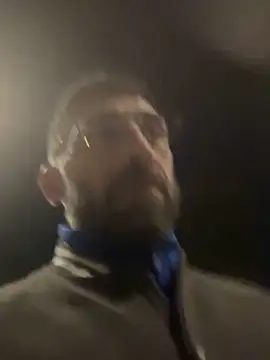 Snapshot of GmGit chatting on October 6, 2025, 8:06 pm GmGit online show from October 6, 2025, 8:06 pm