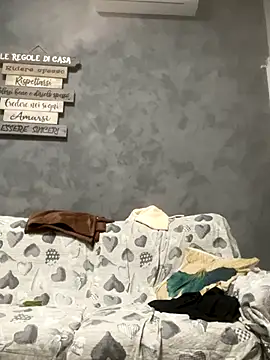 Snapshot of GmGit chatting on October 9, 2025, 3:04 am GmGit online show from October 9, 2025, 3:04 am