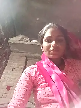 Pooja chohan online show from September 12, 2025, 4:07 pm