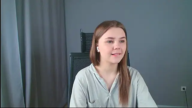 Snapshot of LeksaLove chatting on April 29, 2026, 5:41 pm LeksaLove online show from April 29, 2026, 5:41 pm
